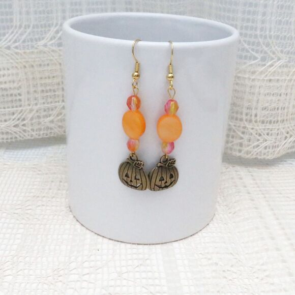 Handmade Halloween Dangle Earrings with Bronze Pumpkins & Orange Beads for Women - Picture 3 of 7
